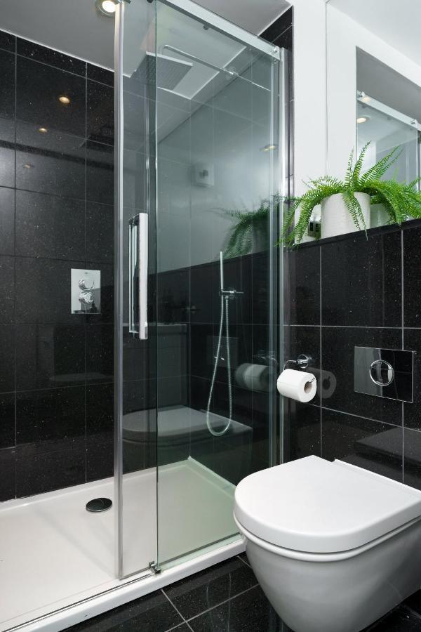 Ferienwohnung Aircon 2 Bedr, 3 Beds, 2 Bath Covent Garden, Subway London Exterior foto